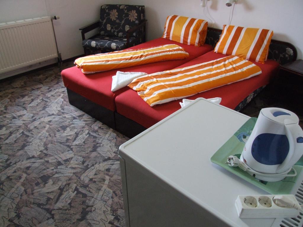 Aranyhid Hotel Balatonboglár Oda fotoğraf