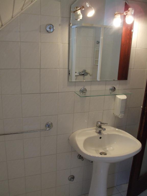 Aranyhid Hotel Balatonboglár Oda fotoğraf