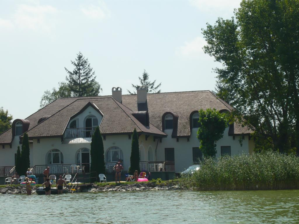 Aranyhid Hotel Balatonboglár Dış mekan fotoğraf